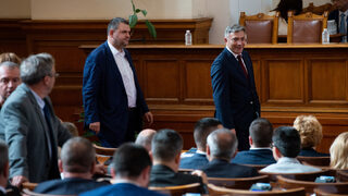 ДПС смени водачите на листите си в София, Пеевски е начело на два района