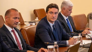 Кабинетът официално реши да иска по-голям капацитет от терминала в Александруполис