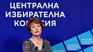 Няма как на всички машини да се повлияе, обяви говорител на избирателната комисия