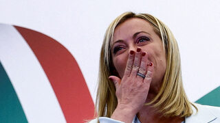 Надценява ли Европа риска от триумфа на Джорджа Мелони