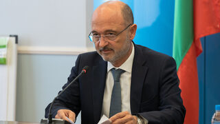 Здравният министър: Подготвихме се за COVID вълна, но такава няма да има