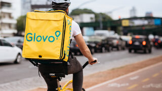 "Ангажиментът на Glovo" стартира в България