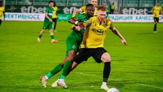 "Ботев" (Пловдив) и ЦСКА поискаха смяна на шефа на футболните съдии