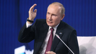"Вероятно най-опасното десетилетие" след 1945 г.: Путин призна "загуби" във войната