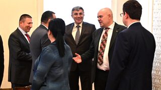 Карадайъ обсъди с Гешев кога властта е бухалка
