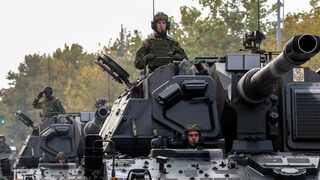 Харчат повече от САЩ: защо гърците дават толкова много пари за отбрана