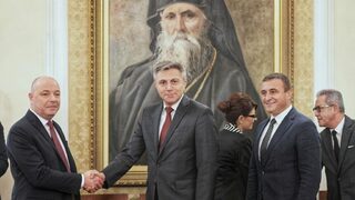 Зад този проектокабинет стои ДПС. Ситуацията е сега или никога