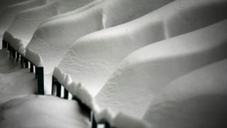 Ледени вълни заливат Европа