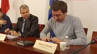 Емоции и национални символи: Как някои публикации в социалните мрежи стигат до повече хора