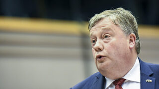 Още един евродепутат е задържан за корупционната афера в Европарламента