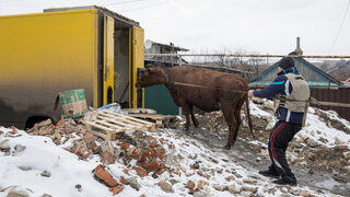 Русия бомбардира Бахмут, огънят се засилва по целия фронт