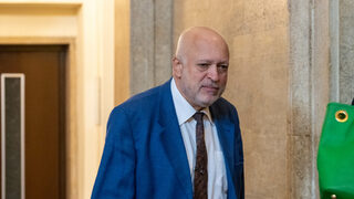 Бившият министър на културата Велислав Минеков стана съветник на социалния министър <span class="highlight">Лазар</span> <span class="highlight">Лазаров</span>