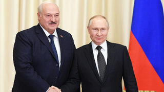 Русия планира да погълне Беларус според секретен документ