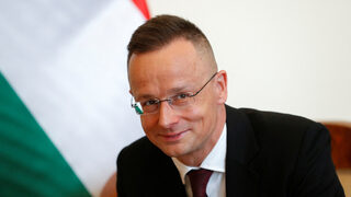 Санкции срещу руската ядрената енергия ще навредят на унгарските интереси, каза министър