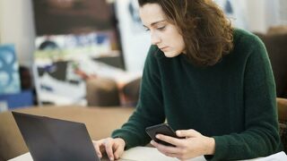 Работодателите опитват да привличат поколението Z, но задачата им е трудна