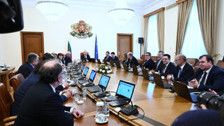 Правителството предложи смяната на още деветима посланици