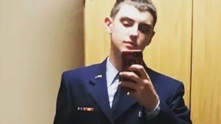 ФБР арестува 21-годишен гвардеец, заподозрян за "теча на документи"