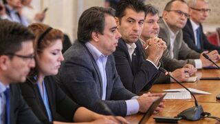 ГЕРБ и "Продължаваме промяната - Демократична България" показаха разбирателство и за бюджета