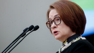 Русия ще ограничи тегленията <span class="highlight">на</span> пари от западни компании