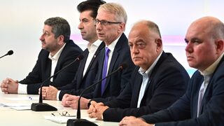 Проектокабинетът <span class="highlight">на</span> "Продължаваме промяната" - "Демократична България"