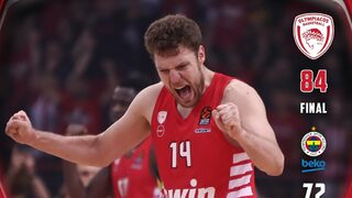 Александър Везенков и "Олимпиакос" стигнаха до финалната четворка в Евролигата