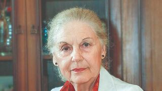 Почина актрисата Емилия Радева