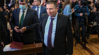 Борислав Сарафов поиска оставката на Гешев и обяви, че се страхува за живота си