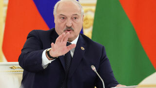 Лукашенко издаде случайно за свалянето на руски въздушен отряд