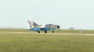 Румъния се сбогува с <span class="highlight">МиГ</span>-<span class="highlight">21</span>