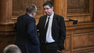 Ресорната комисия пусна на първо четене удължаването на удължения бюджет (допълнена)
