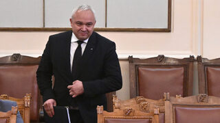 Демерджиев: Над 160 полицаи пазят по-добре от министъра <span class="highlight">свидетели</span> на прокуратурата