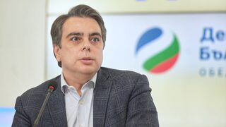 Кабинетът: няколко политици и (не)познати експерти
