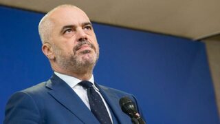 Рама предал на Макрон и Шолц план за сърбите в Косово, без да пита Курти