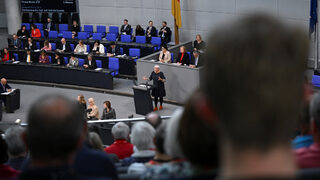 Германският президент подписа закона за намаляване на броя на депутатите