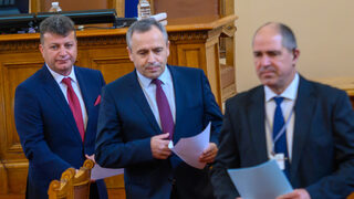 Още двама от "Продължаваме промяната - Демократична България" се заклеха като депутати