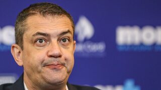 Футболният съюз обяви раздяла с шефа на съдиите