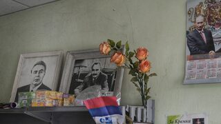 За тоталитарното хитруване с войната и мира