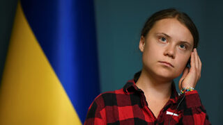 Грета Тунберг се заема с екологичните щети от войната в Украйна