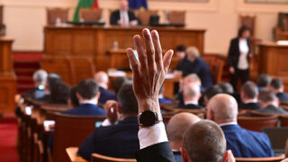 Заседанието на Народното събрание на 6 юли (пълен запис)