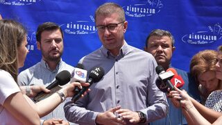 Мицкоски спря разговорите с властта в Скопие, ако не са за избори