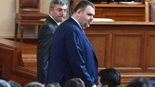 Заседанието на Народното събрание на 13 юли