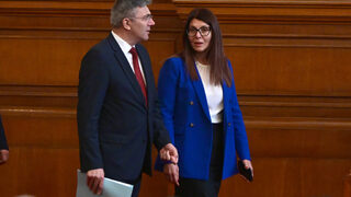 По инициатива на ДПС парламентът се забърза да позволи повече дърва за <span class="highlight">огрев</span> за домакинствата