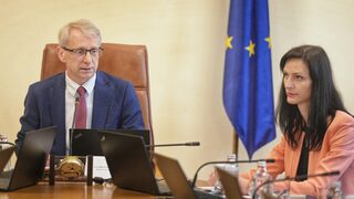 Правителството назначи управители на още четири области