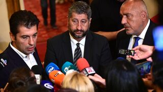 "Продължаваме промяната - Демократична България" и ГЕРБ са заедно за ключов пост, въпреки данни за злоупотреби