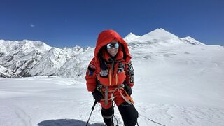 Норвежка и непалец подобриха рекорда за най-бързо изкачване на всички осемхилядници