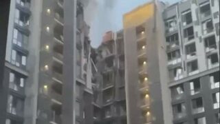 Руска ракета порази жилищен блок и службата за сигурност в Днипро