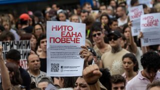 "Търсила си го е": Срамно е, че в България говорим така