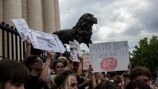 Къде са границите на свободата на словото, предателството и простотията
