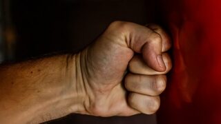Три степени <span class="highlight">на</span> риск, или колко застрашени са жертвите <span class="highlight">на</span> домашно насилие
