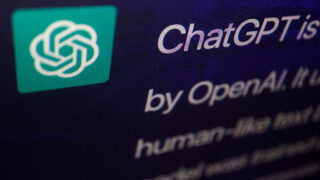 Американски писатели виждат в изкуствения интелект заплаха за работата си